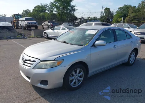 2011 Toyota Camry Se/Le/Xle from USA, damaged, VIN 4T1BK3EK0BU626783